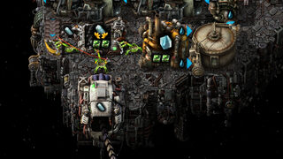 Fabrik und Asteroiden auf einer Weltraumplattform in Factorio: Space Age